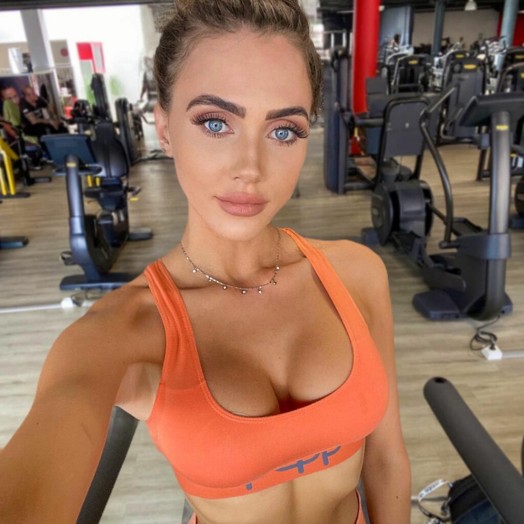 bella_physio_375566245_993139755286974_6028473395753681199_n