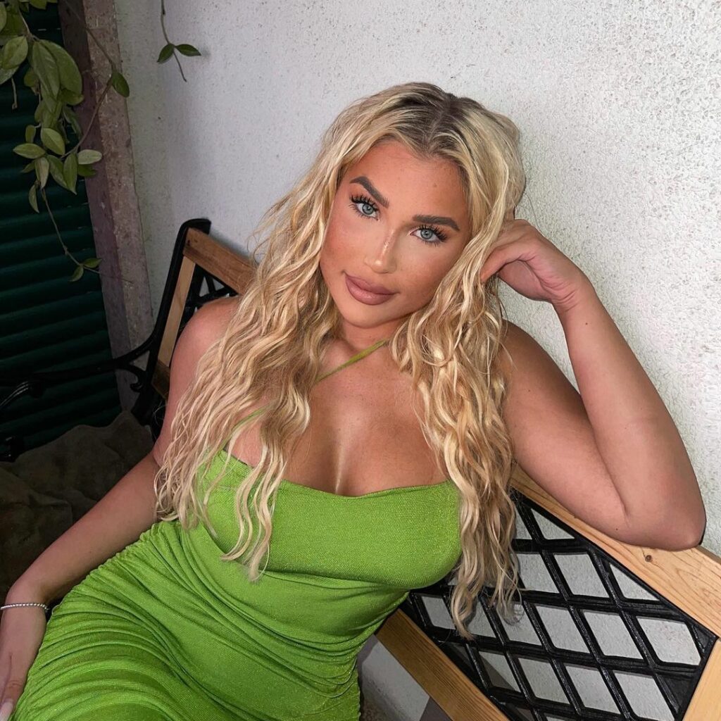 lisajolie___305831058_187529033673566_7415825165538731736_n