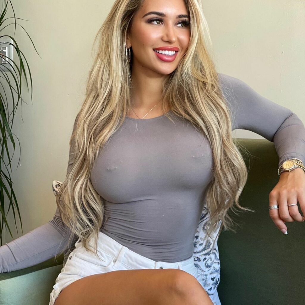 nikkisandiego_368176797_824570259321178_2947804651376488208_n