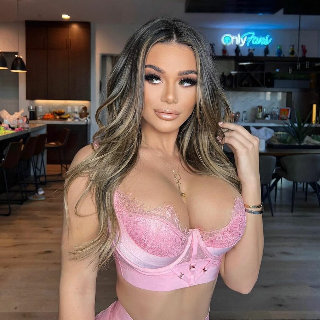 tahliaparis_272078478_159411729756174_8240642901396550463_n