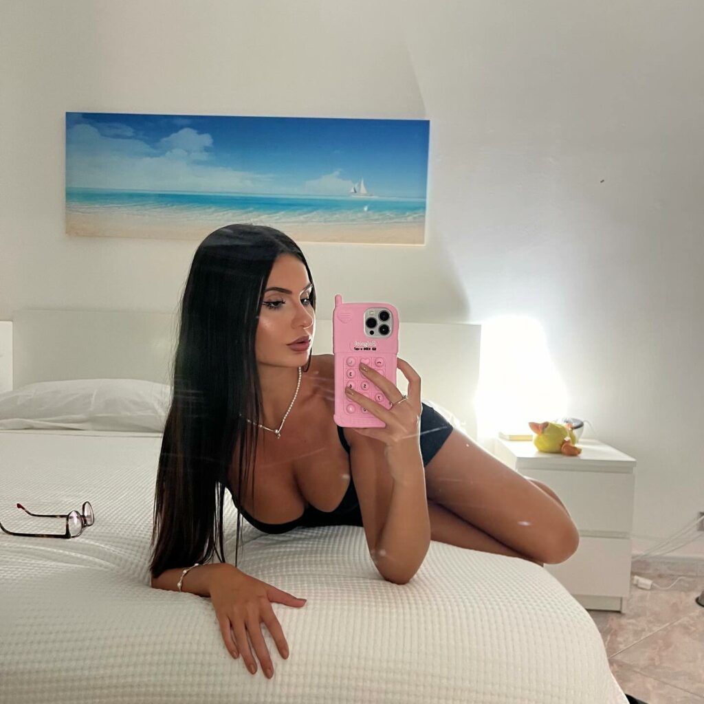alessia_gulino__1697972700_3218896741975899787_1565436621