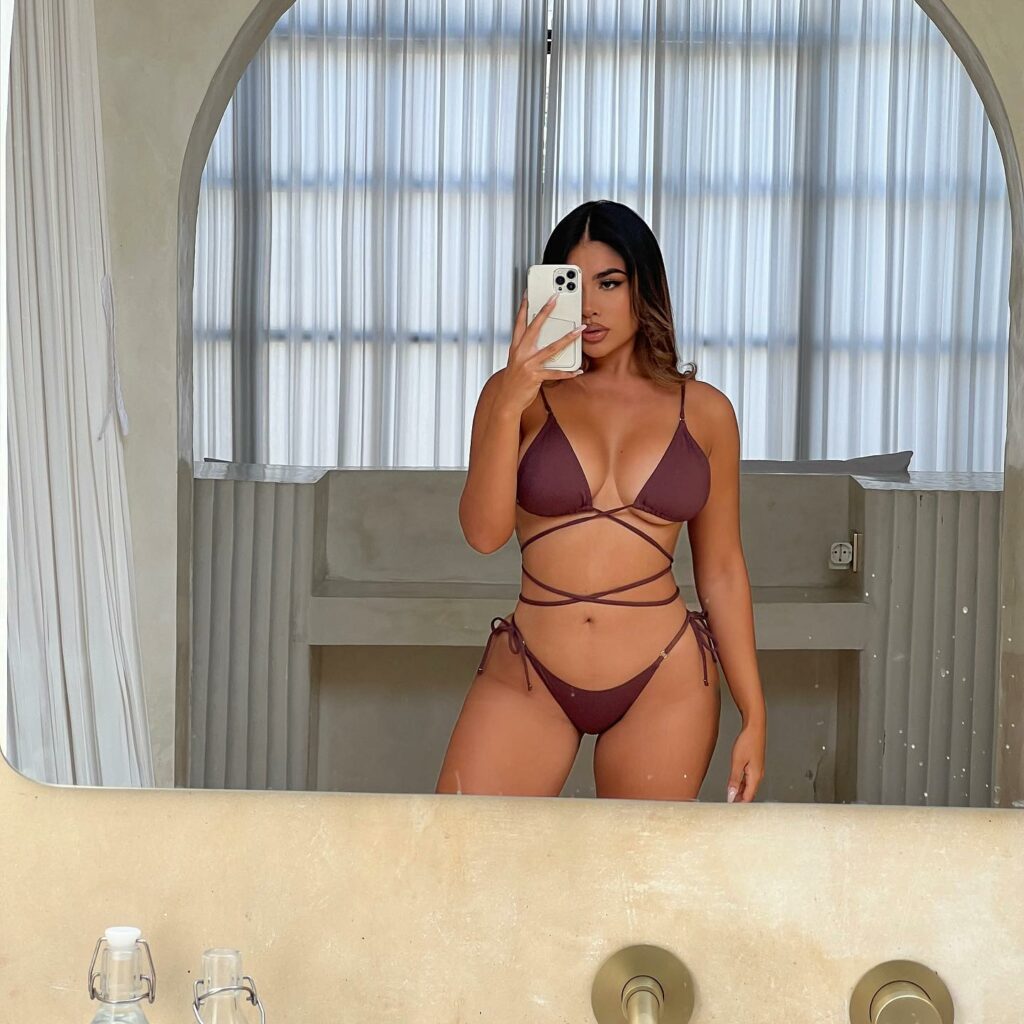 maria_perezxox_1692142352_3170242286810203744_1282952732