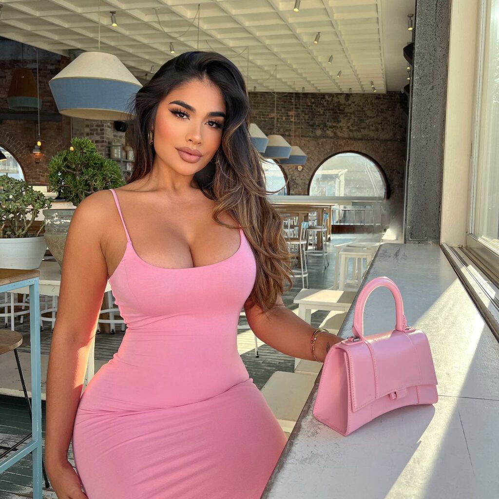 maria_perezxox_1694045224_3186204730728572682_1282952732