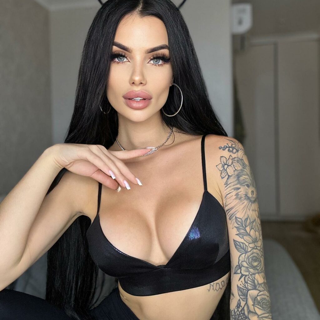 my_michelleee__1695267923_3196461480151277308_56379210190