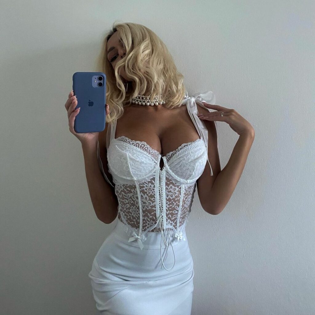 yulia_antipa_367688234_194459190119888_6237202564623438014_n