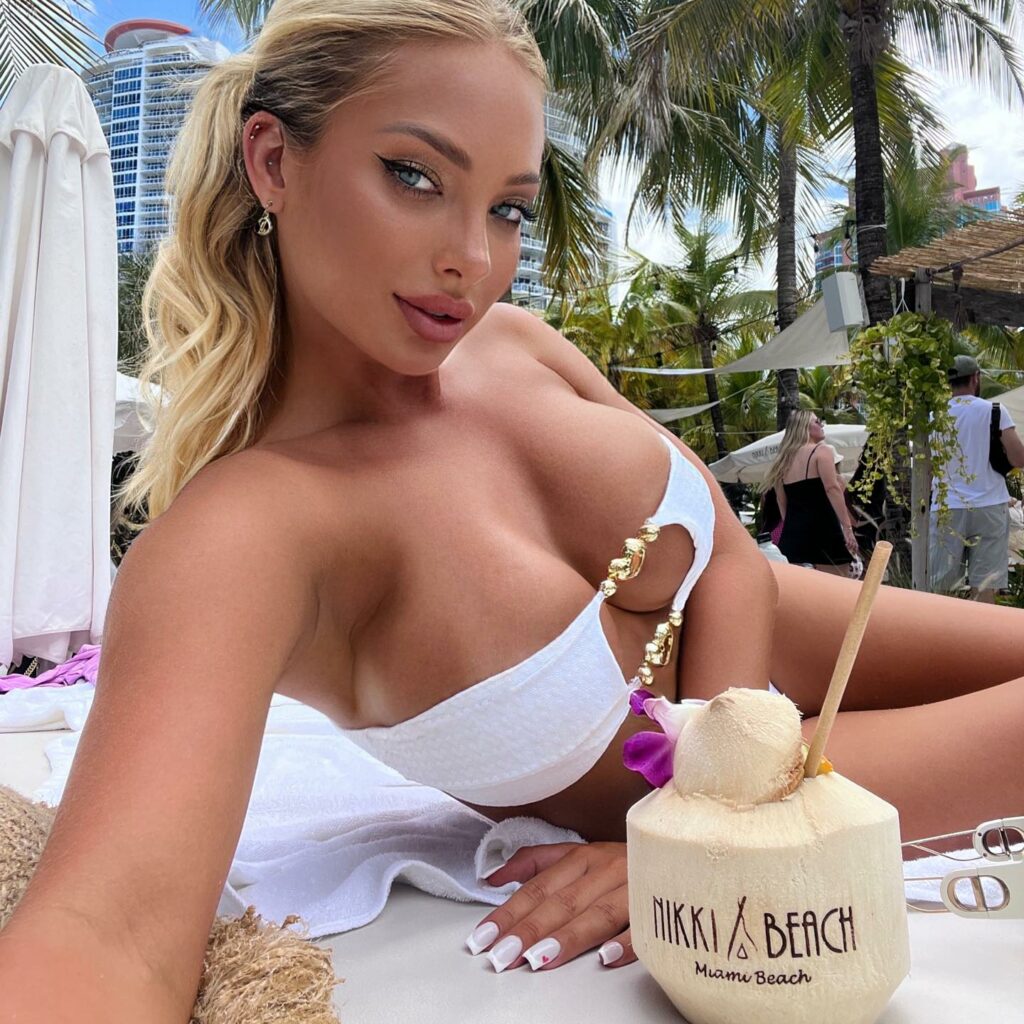 julia_nowakowska_official_1688816835_3142345828860866096_376751226