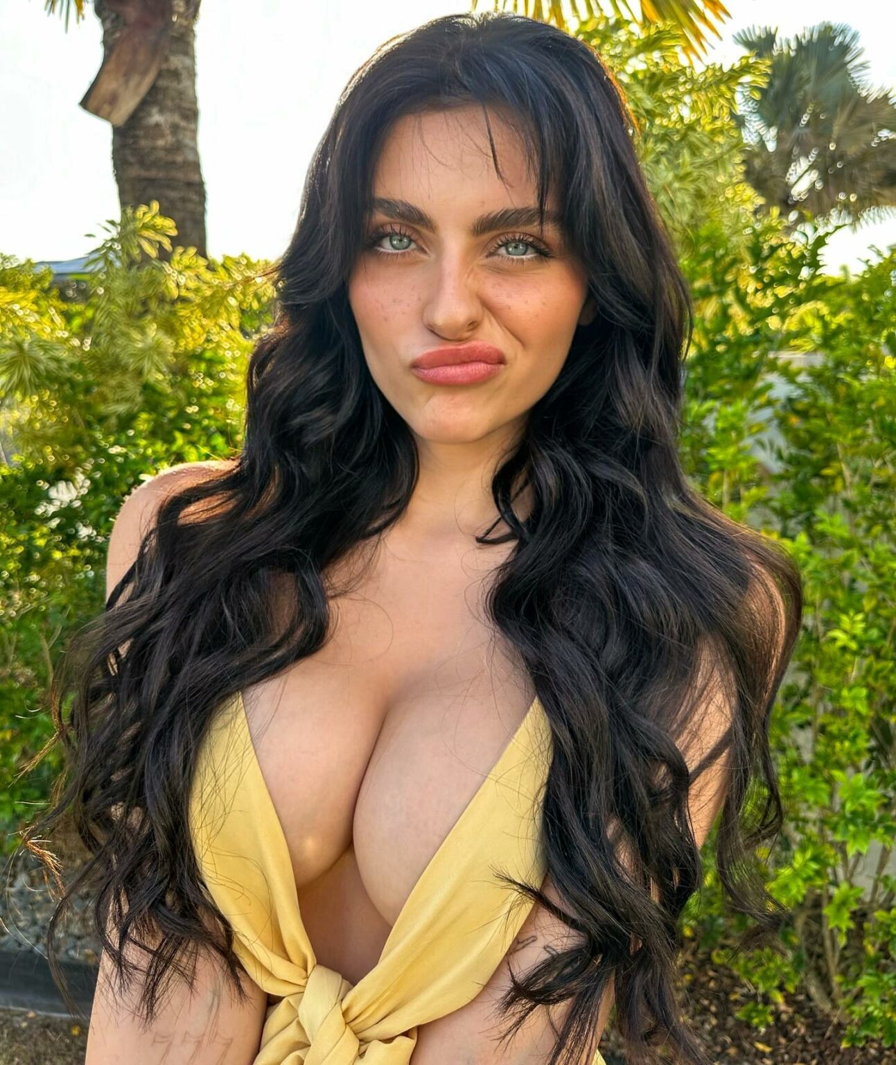 The Secret Life Of Lauren Hamden Revealed On OnlyFans