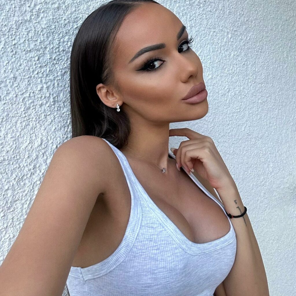 stefivaylova_1695747823_3200487167519374589_361209341