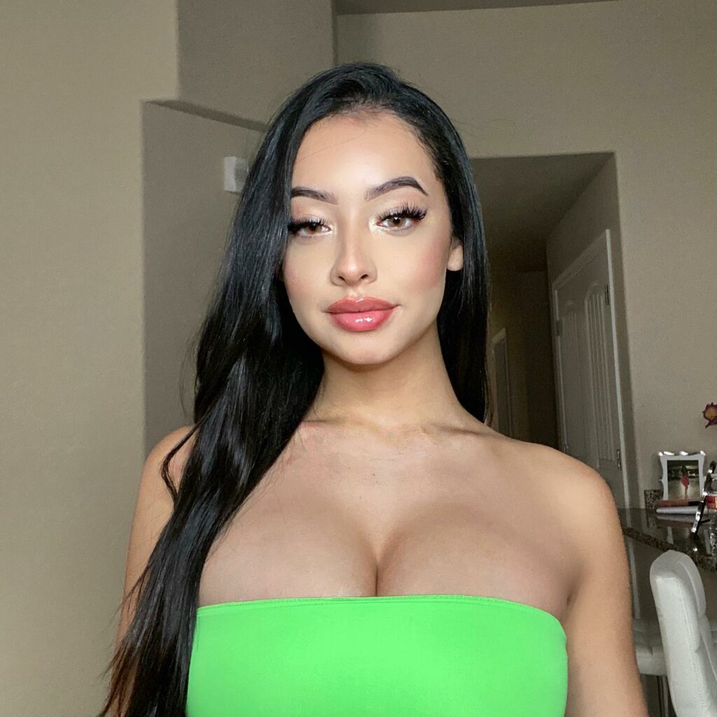 nashaliblu_1576452014_2199761394237573035_16588823